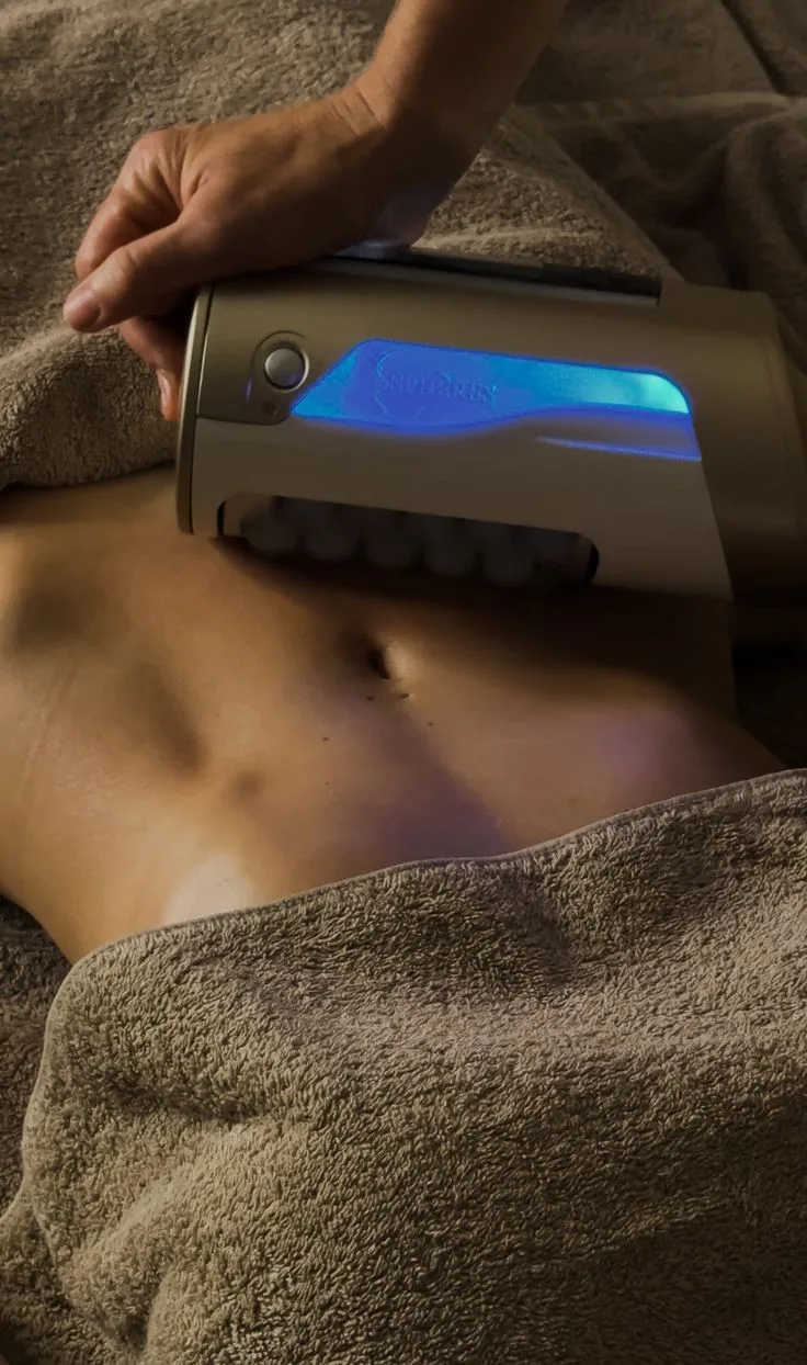 Soin Endosphères sur le ventre, rouleau à sphères en silicone